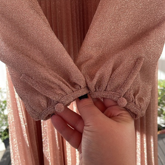 Quiz - Women's Metallic Pink Pleated Evening Dress Size 8 - Picture 7 of 14